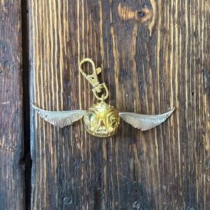 Harry Potter Golden Snitch Keychain
